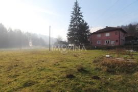 Lijepo uređena i osunčana parcela 1330m2 , Rakovica, Ilidža, Terreno