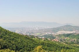 Ekskluzivna kuća sa imanjem i pomoćnim objektom, Sarajevo Centar, Дом