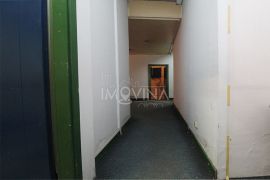 Višenamjenski poslovni prostor 272m2,Dolac Malta, Novo Sarajevo, Commercial property