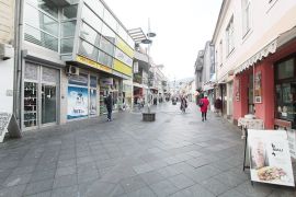 Poslovni prostor 70m2 - Centar - Zenica, Zenica, العقارات التجارية