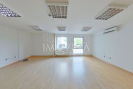 Kancelarijski poslovni prostor - Dolac Malta, Novo Sarajevo, Commercial property