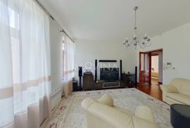 Četverosoban stan za najam - Centar, Sarajevo Centar, Appartement