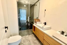 Moderni dvosobni stan s privatnim parkingom (S1), Tar-Vabriga, Appartement