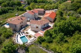 OTOK KRK, MALINSKA - Samostojeća kuća s bazenom, Malinska-Dubašnica, Haus