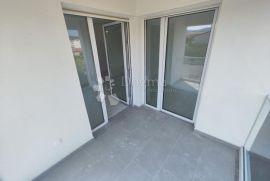 ROGOZNICA- NOVOGRADNJA 150M OD MORA -1.KAT ( A-SF), Rogoznica, Appartment