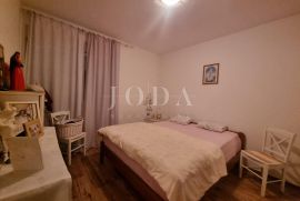 NOVI VINODOLSKI, stan 81m2, prizemlje, Novi Vinodolski, Appartement