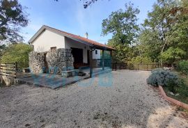 Otok Krk, Dobrinj, okolica, nova kamena samostojeća kuća sa okućnicom, Dobrinj, Maison