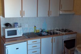 Otok Krk, Njivice, apartman na 250m od mora sa panoramskim pogledom, Krk, Flat