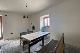 Krk, šira okolica, Obnovljena kamena kuća s panoramskim pogledom na more, prodaja, Krk, House