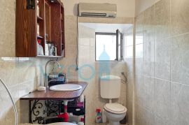 Dobrinj, otok Krk, obnovljena rustikalna kuća, 80m2, pogled, prodaja, Dobrinj, House