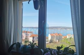 Crikvenica - novija zgrada, tri spavaće sobe, pogled, balkon, prodaja, Crikvenica, Διαμέρισμα