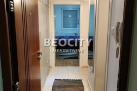 Novi Sad, Detelinara, Dr Svetislava Kasapinovića, 1.5, 41m2, Novi Sad - grad, Appartement