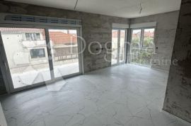 STAN U CENTRU TROGIRA PENTHOUSE 72M2, Trogir, شقة