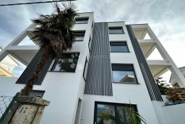 NOVOGRADNJA TROGIR 100M2, Trogir - Okolica, Appartement