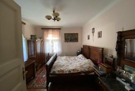 Stan u villi u Karlovcu, Karlovac, Appartment