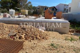 LUKSUZNI APARTMANI NA SAMOJ PLAŽI, Šibenik, Appartamento