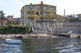 APARTMANSKA KUĆA NA SAMOJ PLAŽI, Zadar - Okolica, Famiglia