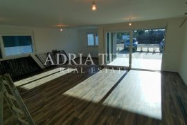 APARTMANI U NOVOGRADNJI, 200 M OD MORA, VIR - ZADAR, Vir, Appartamento