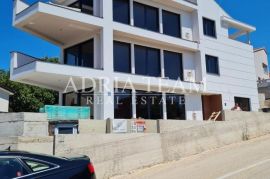 LUKSUZNI APARTMANI S POGLEDOM NA MORE, 150 M OD MORA, PUNAT - KRK, Punat, Διαμέρισμα