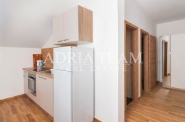 APARTMANSKA KUĆA S BAZENOM, MIRNA I TIHA POZICIJA, POSEDARJE, Posedarje, Maison