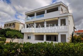 APARTMANI PRVI RED DO MORA, VIR - ZADAR, Vir, Appartamento