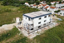 APARTMANI U STAMBENIM ZGRADAMA, NOVOGRADNJA, 150 m OD MORA - PRIVLAKA, Privlaka, Διαμέρισμα