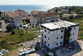 APARTMANI U STAMBENIM ZGRADAMA, NOVOGRADNJA, 150 m OD MORA - PRIVLAKA, Privlaka, Διαμέρισμα