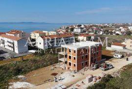 APARTMANI U STAMBENIM ZGRADAMA, NOVOGRADNJA, 150 m OD MORA - PRIVLAKA, Privlaka, Διαμέρισμα