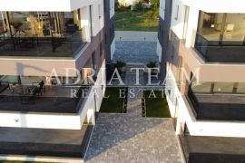 LUKSUZNI APARTMANI, NOVOGRADNJA, 50 m OD MORA - KOŽINO, ZADAR, Zadar - Okolica, Flat