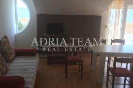 KUĆA S 10 APARTMANA, POGLED NA MORE - PETRČANE, Zadar - Okolica, Casa