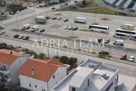 TROSOBAN STAN NA 1. KATU STAMBENE ZGRADE, NOVOGRADNJA - ZADAR, VIŠNJIK, Zadar, Flat