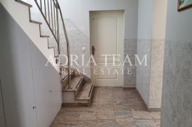 APARTMANSKA KUĆA S 8 STAMBENIH JEDINICA - DIKLO, ZADAR, Zadar, House