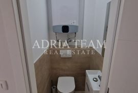 APARTMAN NA 2. KATU STAMBENE ZGRADE, POGLED NA MORE - DIKLO, ZADAR, Zadar, Appartement