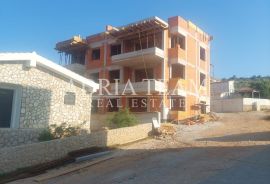 APARTMANI U STAMBENOJ ZGRADI U NOVOGRADNJI, PREKRASAN POGLED, 45 m OD MORA - VINJERAC, Posedarje, Appartamento