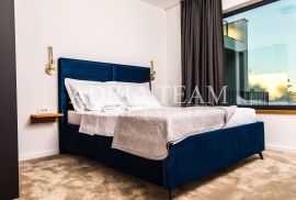 APARTMANI U URBANOJ VILI S BAZENOM, 250 m OD MORA, VIR - ZADAR, Vir, Appartement