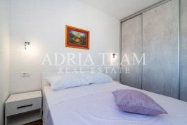 KUĆA PRIZEMNICA S POGLEDOM NA MORE, 350 M OD MORA, LJUBAČ - ZADAR, Ražanac, Casa