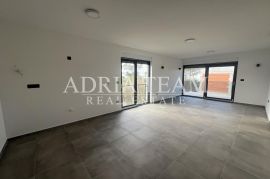 APARTMANI U NOVOGRADNJI, 2.RED OD MORA, PRIVLAKA - ZADAR, Privlaka, شقة