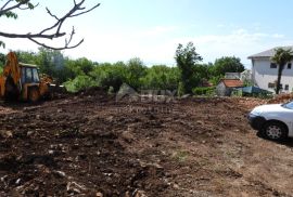 KASTAV, RUBEŠI- građevinsko zemljište 1957m2 s pogledom na more za stambenu zgradu– stanove/ obiteljsku kuću/ villu, Kastav, Terreno