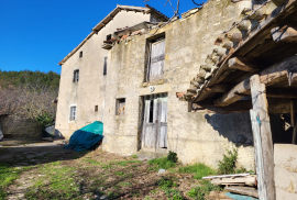 ISTRA, CEROVLJE - Istarska kuća za adaptaciju na rubu naselja, Buzet, House