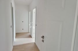 NOVOGRADNJA Centar Splita sa pogledom!, Split, Appartment