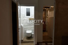 Novi Sad, Centar, Pavla Papa, 3.0, 72m2, Novi Sad - grad, Apartamento