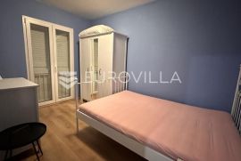 Istra, Rovinj, novo adaptiran stan NKP 65 m2 na super lokaciji s pogledom na stari grad, Rovinj, Appartment