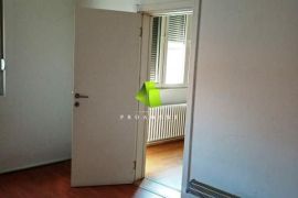 Poslovni prostor na odličnoj lokaciji u centru ID#4334, Niš-Mediana, Commercial property