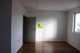 Odmah useljiv jednoiposoban stan u novogradnji, Donja Vrežina ID#4331, Niš-Pantelej, Kвартира