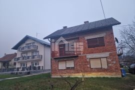 obiteljska kuća u Šenkovcu, Brdovec, Maison