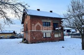 obiteljska kuća u Šenkovcu, Brdovec, Maison