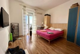 Kantrida, uređen stan, 50m od mora, Rijeka, Appartement