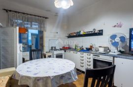 RIJEKA, POTOK - PRILIKA stan za adaptaciju 95m², Rijeka, Διαμέρισμα