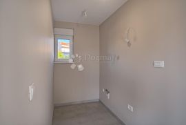 BRODARICA- 1.KAT U NOVOGRADNJI 120M OD MORA BS2, Šibenik - Okolica, Flat