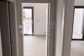 Drugi red od mora,stan S3, Slatine, Čiovo, Split - Okolica, Appartment